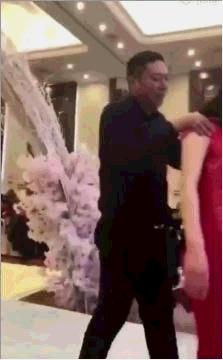 婚礼上公公醉酒当场亲新娘后续,醉酒公公暴打儿媳