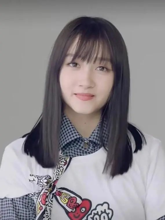 2023年最流行的是什么刘海,2020年最显脸小的刘海