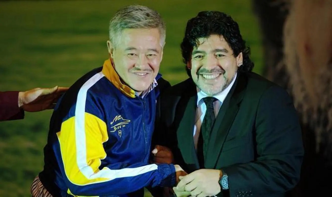 国足冯潇霆巩汉林,前国足队长冯潇霆暗讽巩汉林