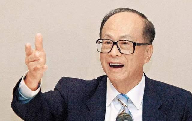 香港首富捐40亿,香港富二代负债八亿却不知悔改