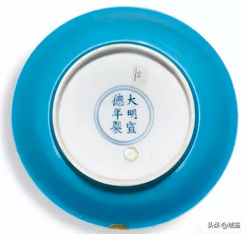 清官窑孔雀蓝釉,明清孔雀蓝釉瓷器图