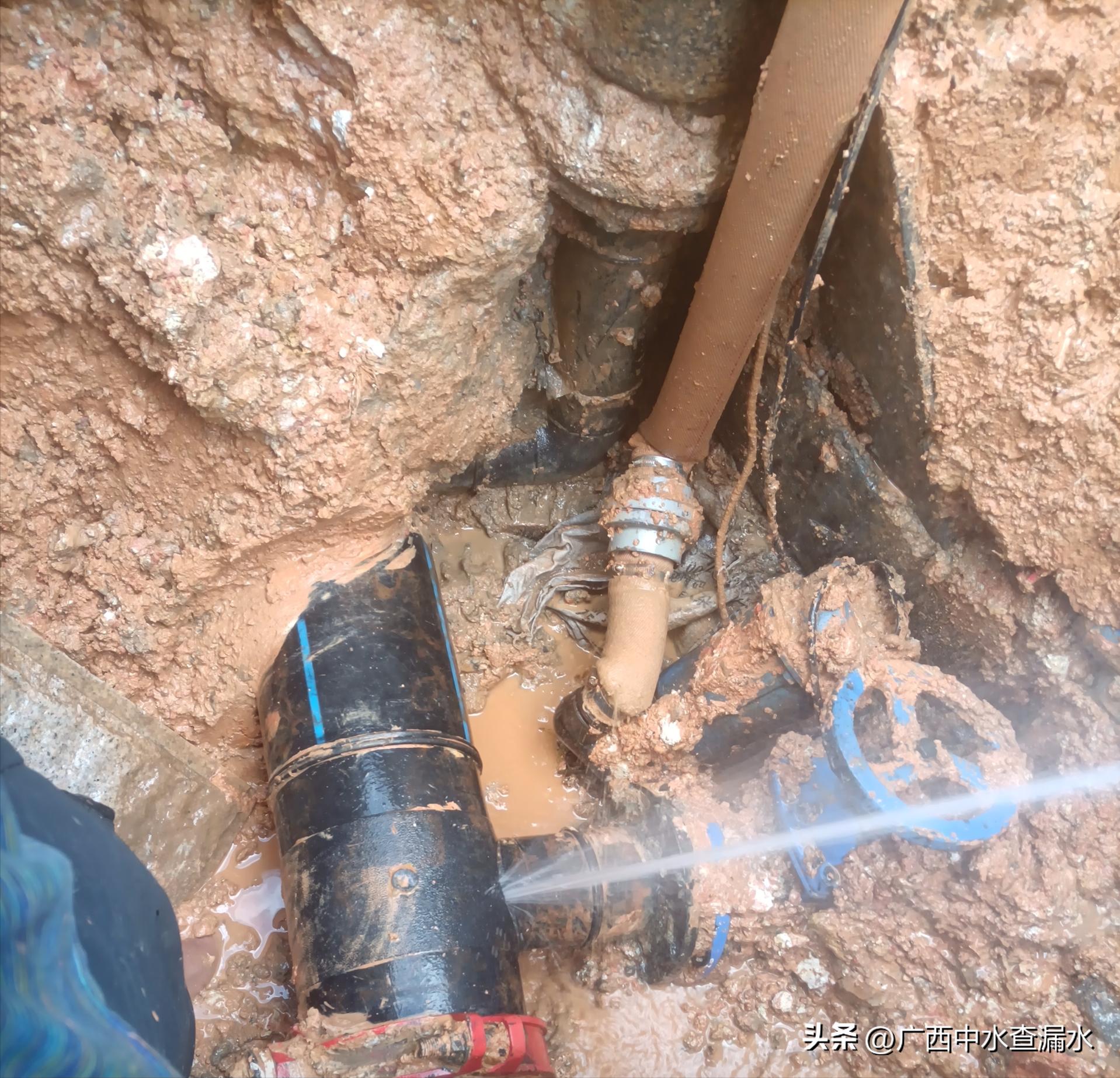 给水管漏水快速维修方法,暗埋水管如何检测在哪里漏水