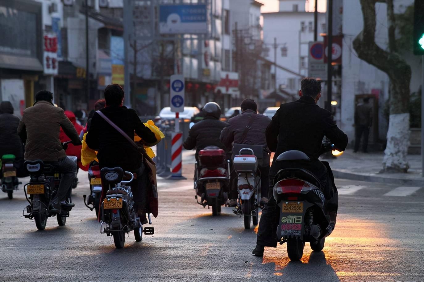 汽车装甲知识大全,装甲的基本知识是什么