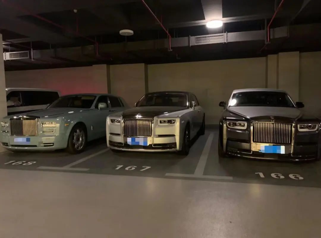 一个月三十万，能租到什么样的房子