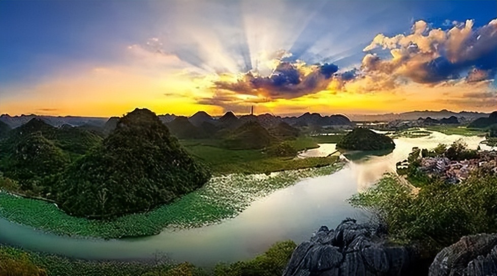 佛山出发广西五日四夜旅游攻略,广州出发云南4天自由行攻略