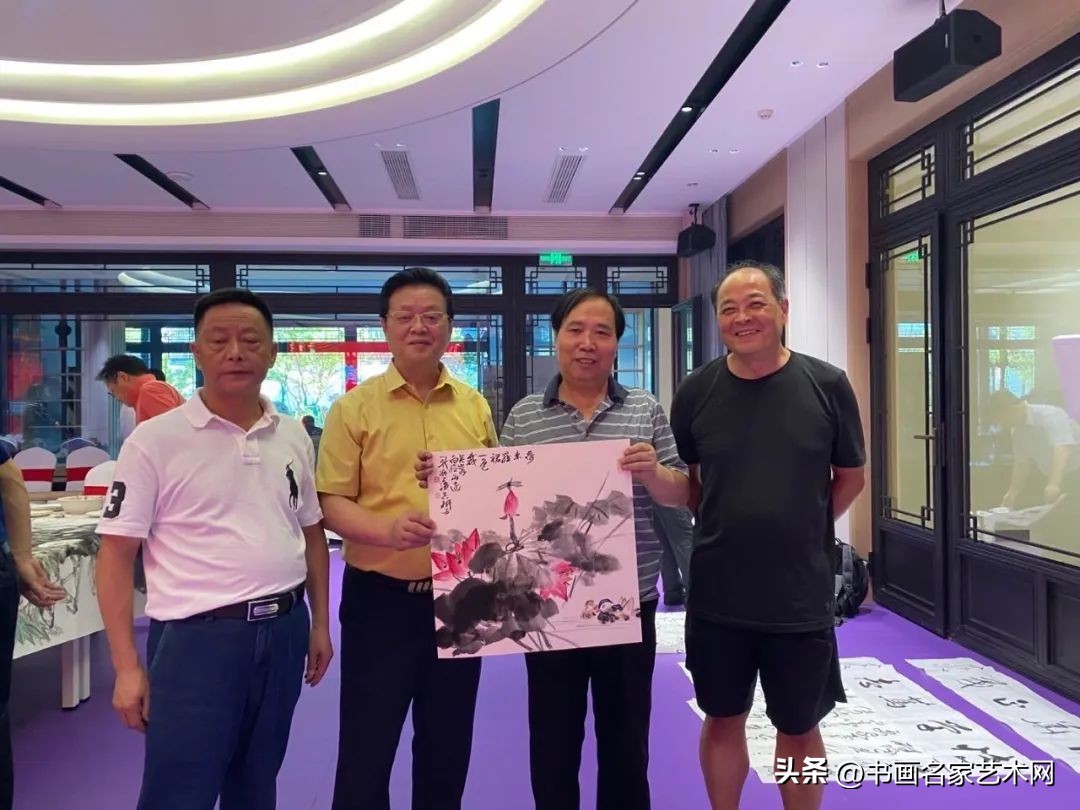 江浙沪皖海派绘画名家作品展,沪皖两地书画交流展在黄浦开展