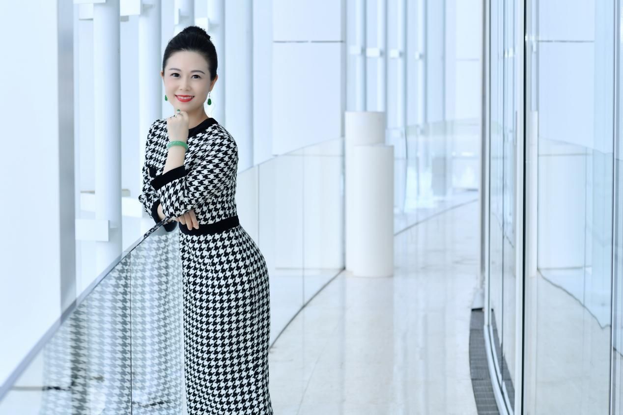 深大40位创新榜样之欧阳慧馨：“创业，梦想的激扬”