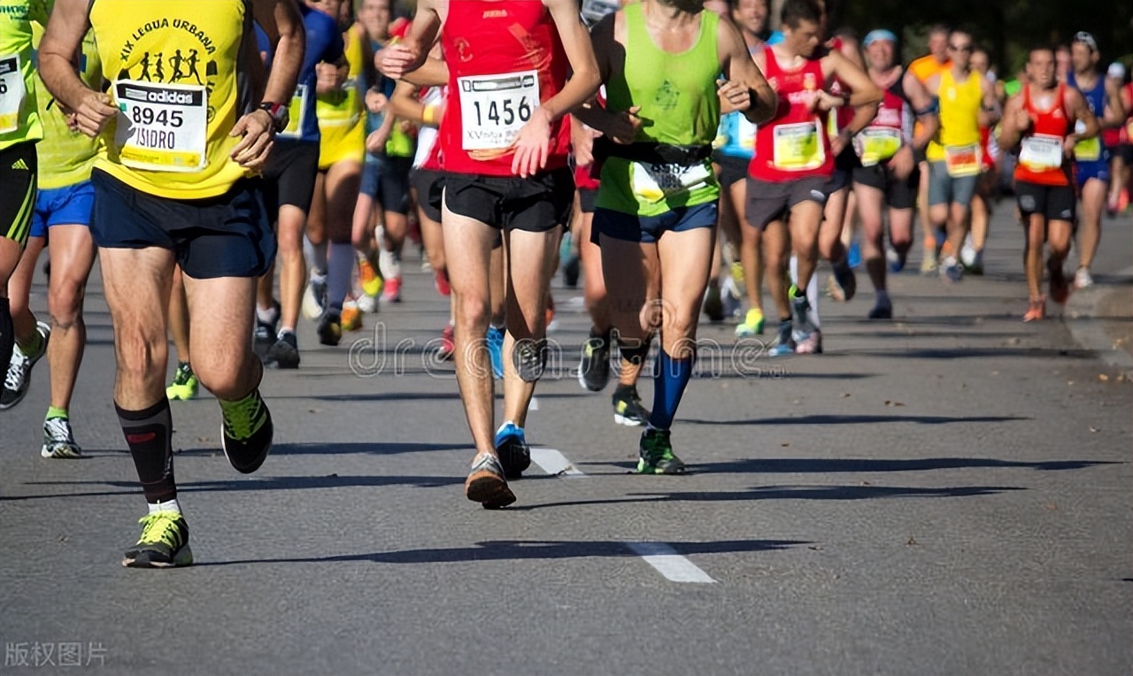 如何训练半程马拉松跑步,半程马拉松怎么训练