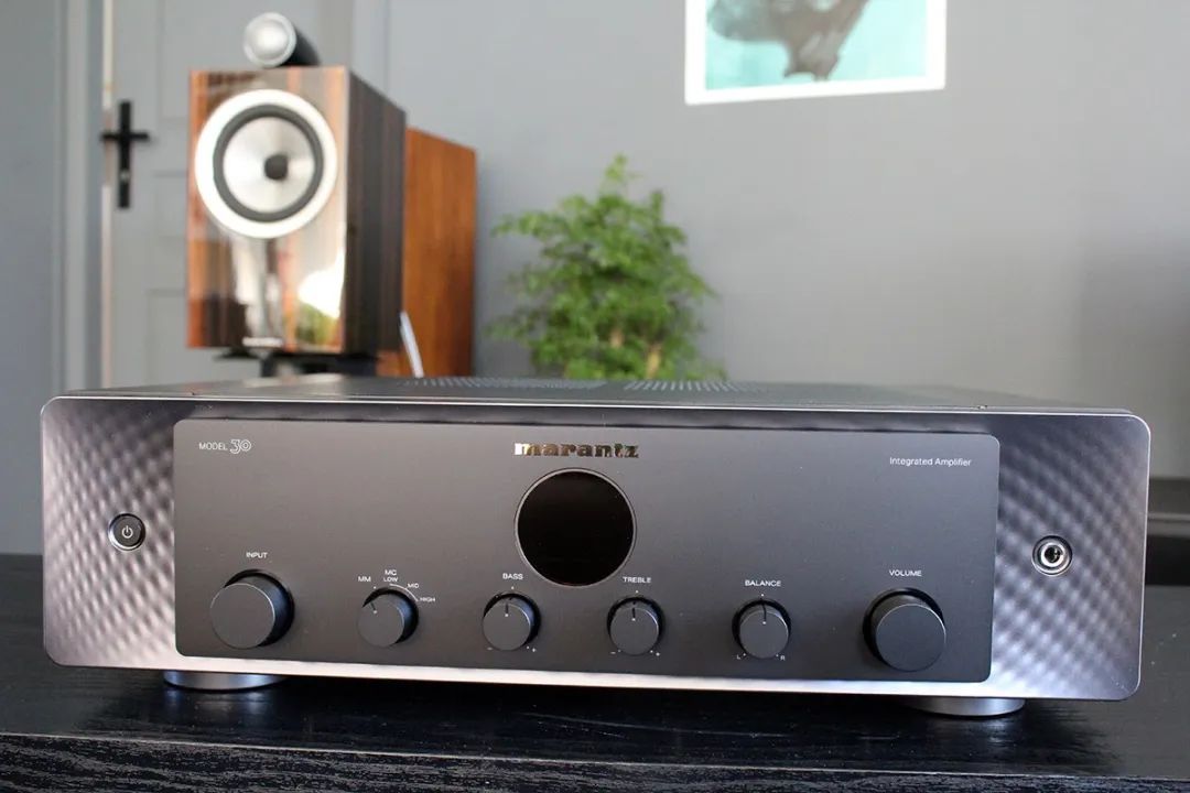 马兰士model40n有前级输出吗,marantzmodel40