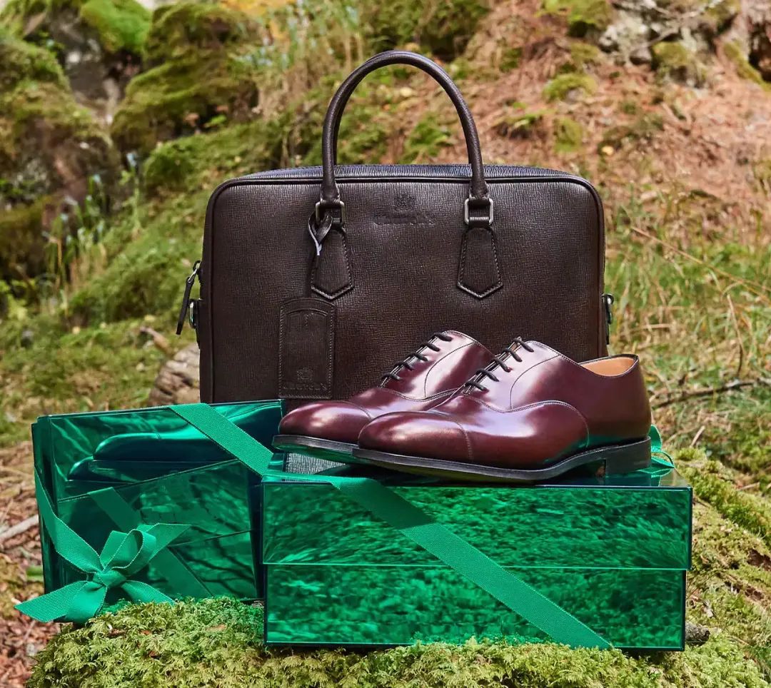 为什么有品位的人都在实体店买鞋,为什么有品位的人要看鞋