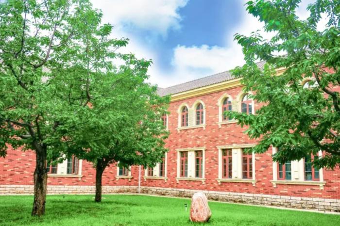 北京青苗学校怀柔校区开放日,北京青苗学校海淀校区