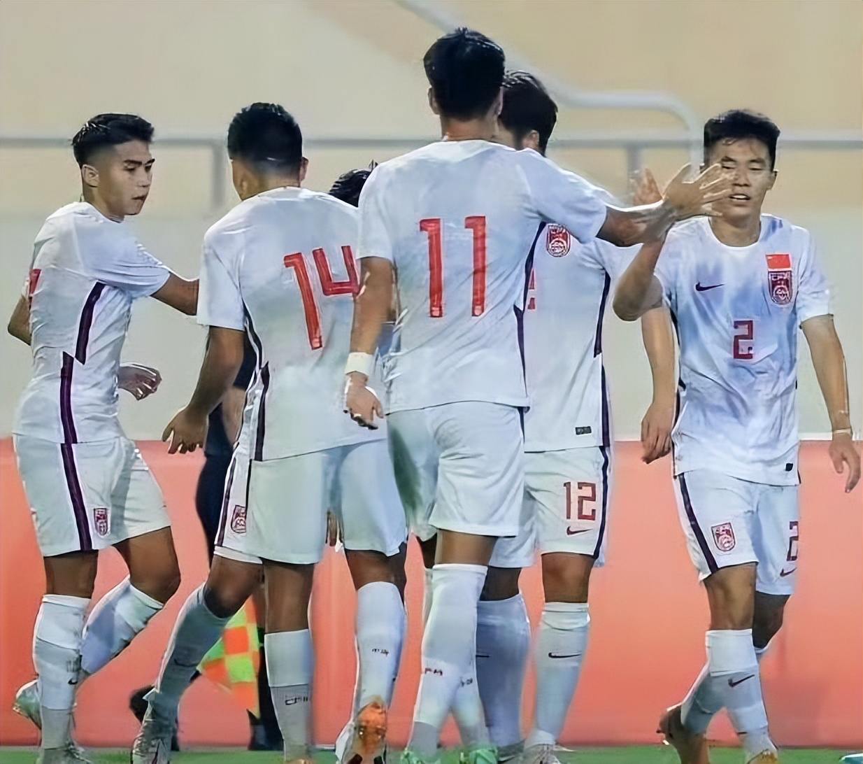 u19国青5-0马尔代夫u19,中国足球队5比0战胜马尔代夫比赛