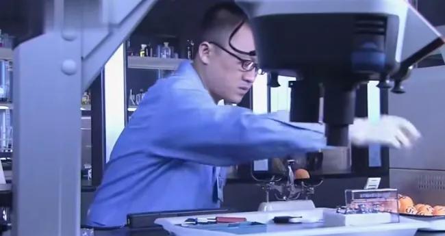 彩票中大奖被别人抢了怎么办,彩票中过奖的号码还会出吗