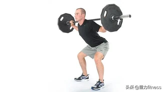 100公斤杠铃深蹲全蹲十次,杠铃深蹲全蹲与半蹲的区别