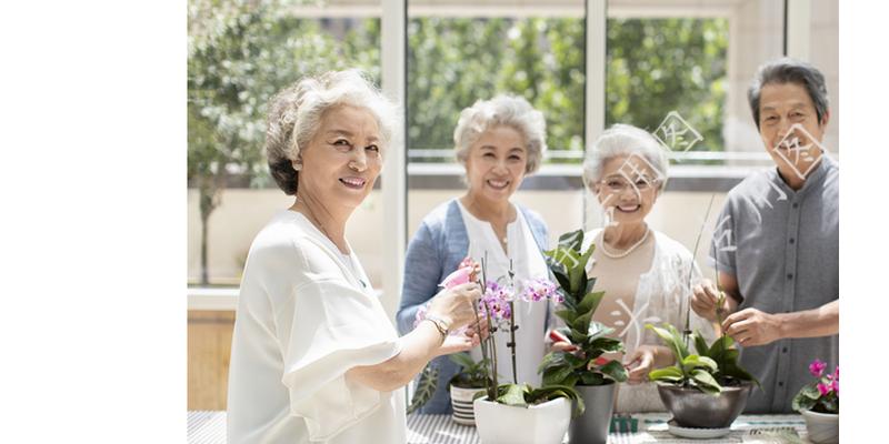 4岁女孩肚子疼被爸爸抱进急救室,12岁女孩肚子疼妈妈带去医院检查