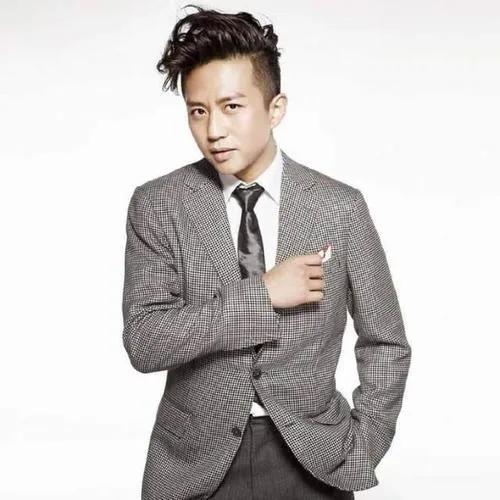 邓超背后不为人知的故事,邓超年轻的故事