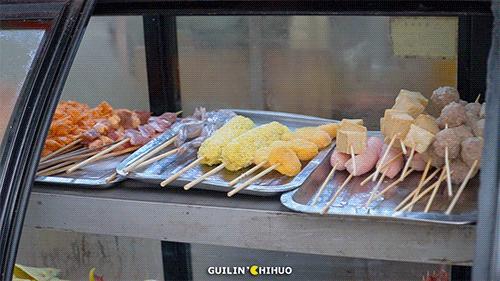 一条古巷藏着一座城市里的记忆,一条巷子承载了多少年轻人味蕾