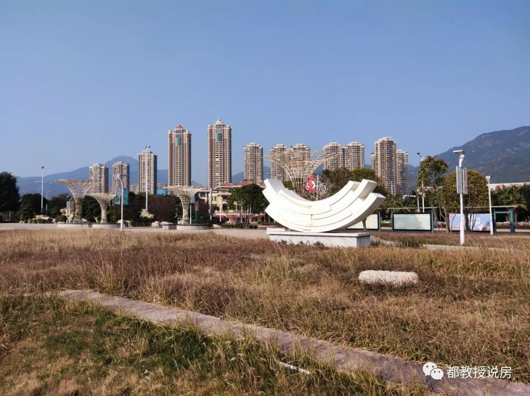 万科紫台“瀑景房”，快安路上能开船，福州城市开发须防暴雨山洪