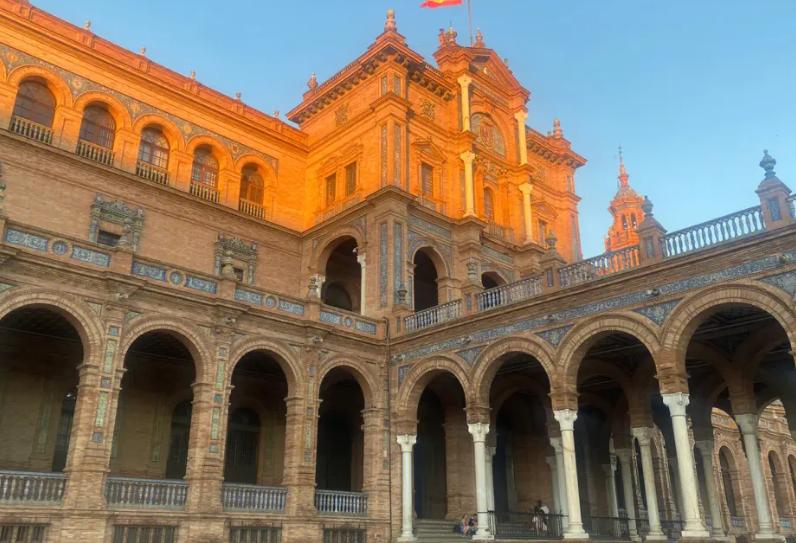 西班牙的建筑和葡萄牙的建筑,西班牙的著名建筑是什么