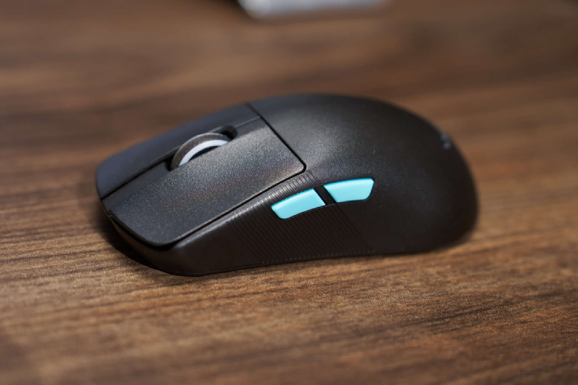 便宜鼠标和电竞鼠标外观对比,精选五款无线鼠标百元性价比之选