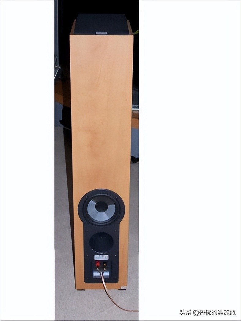 丹麦jamo尊宝音响,jamo尊宝主音箱