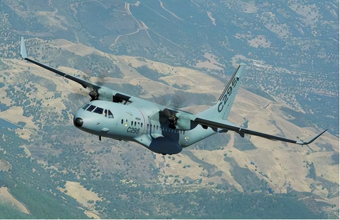 越南空军现役战机合集,越南空军新苏30mk2v战机