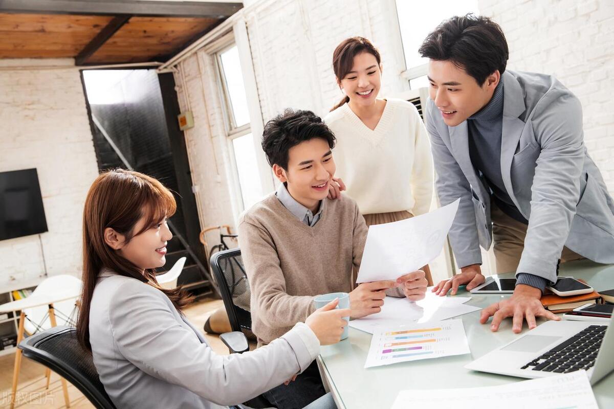 如何选择靠谱的建筑资质代办公司,资质代办建筑企业找客户