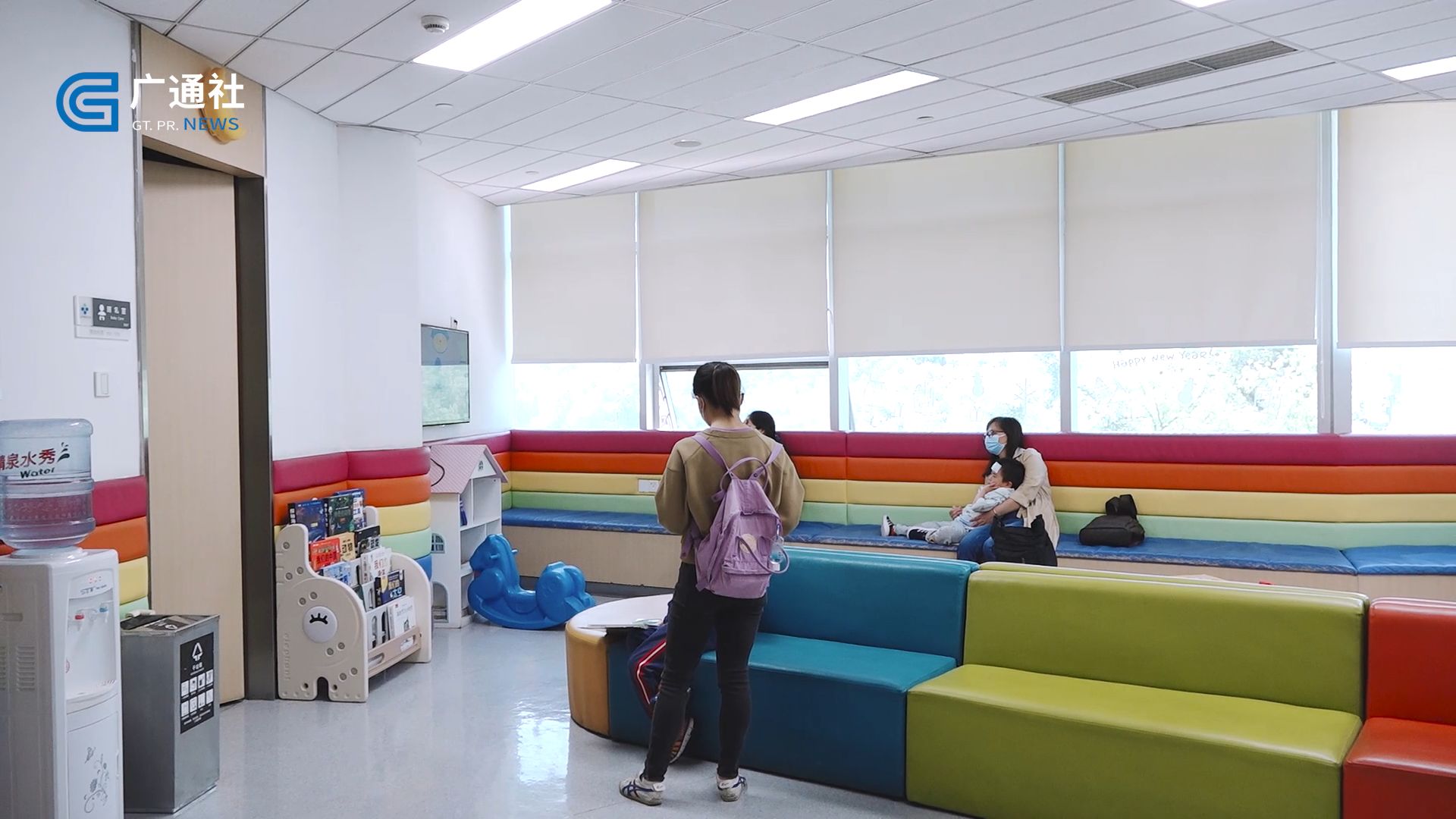 广特播报,上海电视台广特播报