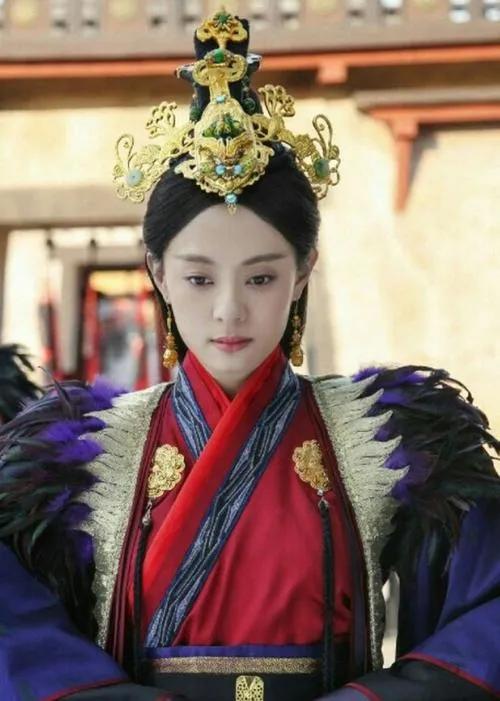 最具美人脸的十位女星,蒜头鼻小眼睛方脸却很漂亮的女星