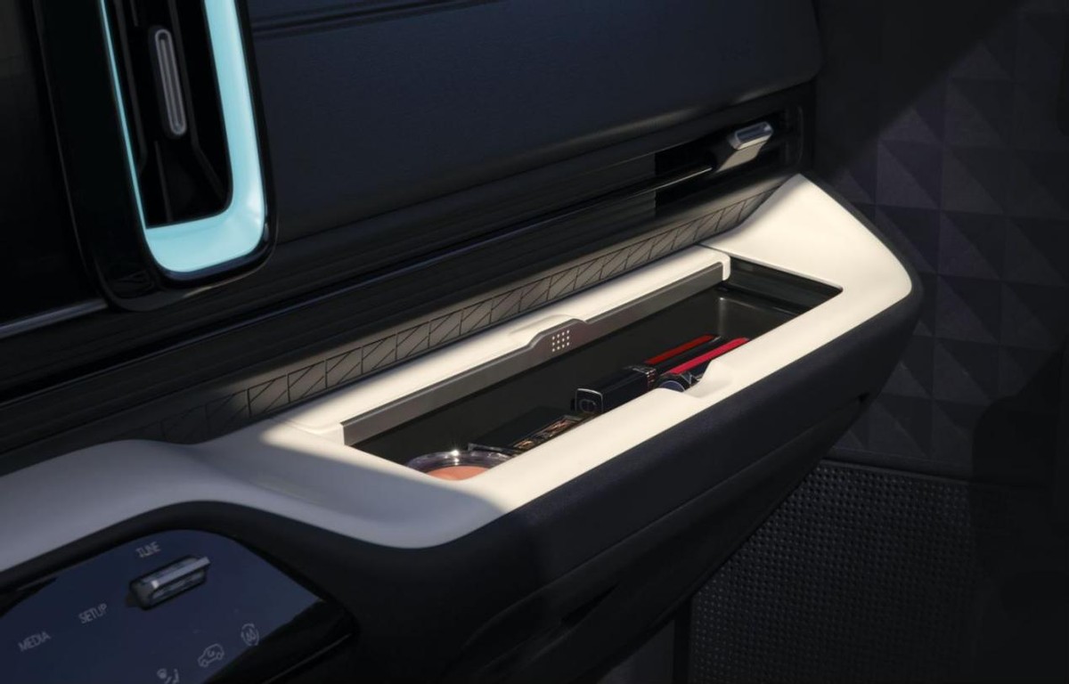 试驾沐飒尊贵,试驾现代威飒领先版