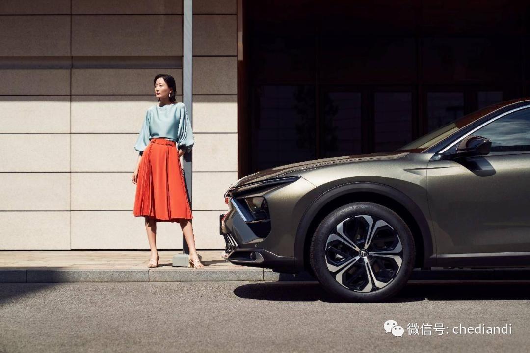 可以当小汽车用的车,可以当工具车的suv