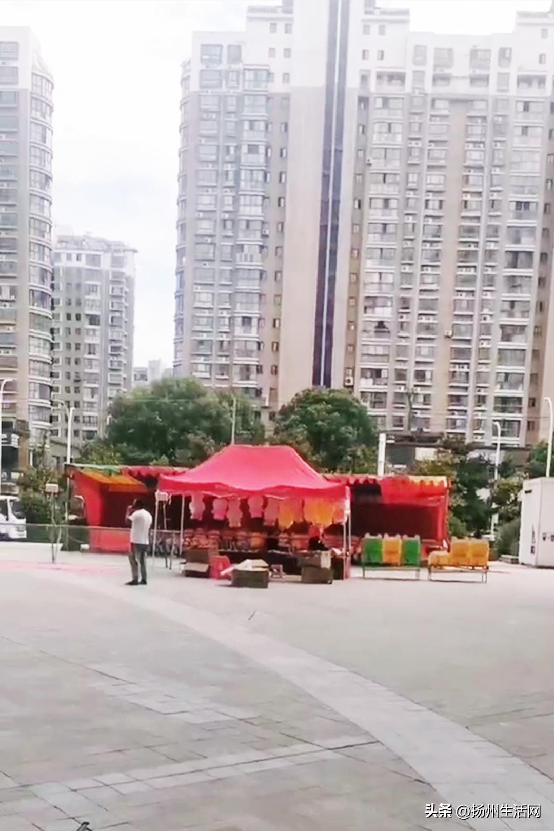 商圈新贵的没落，五彩世界在扬四年都发生了什么？