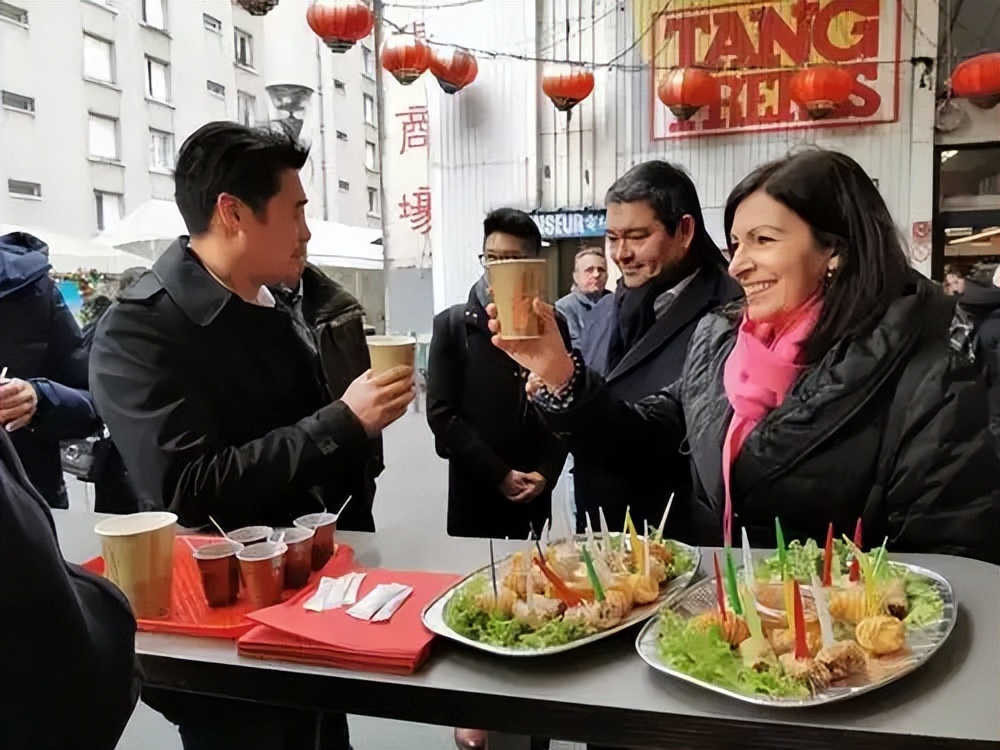 中国人在法国生活的感受,中国人在法国的真实生活最近