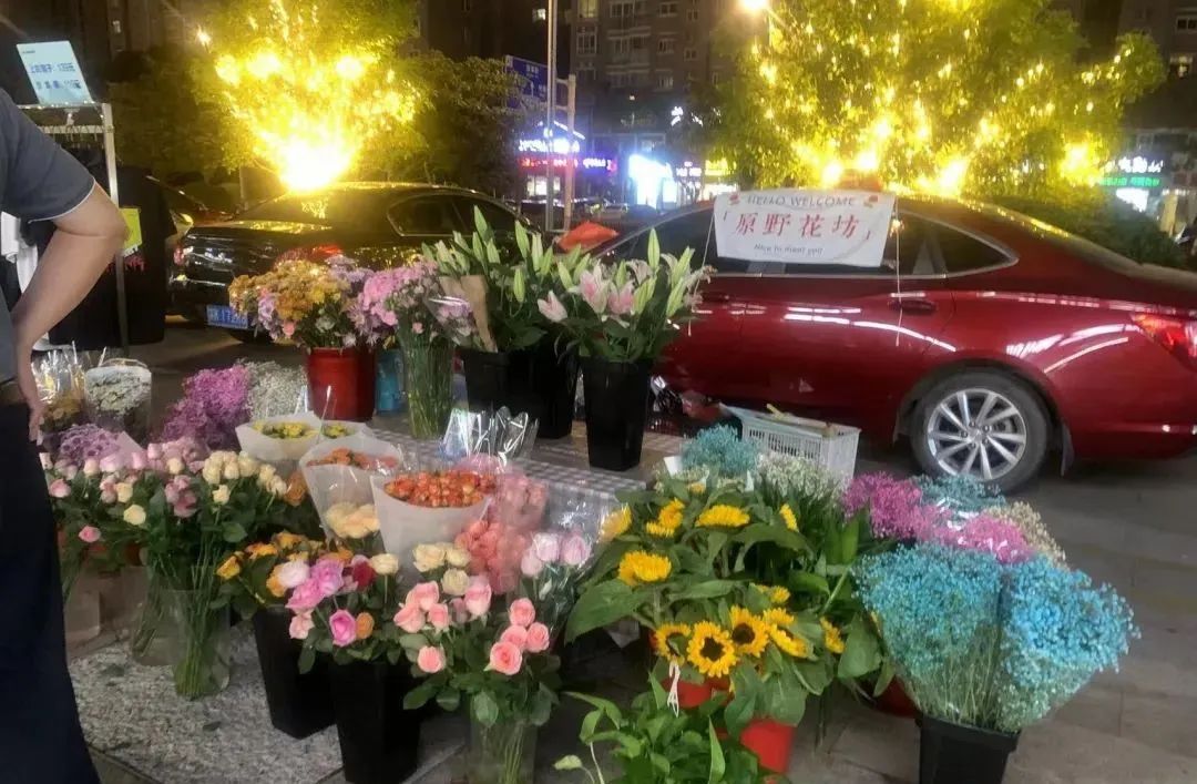 扬州后备箱摆摊点,扬州千灯市集