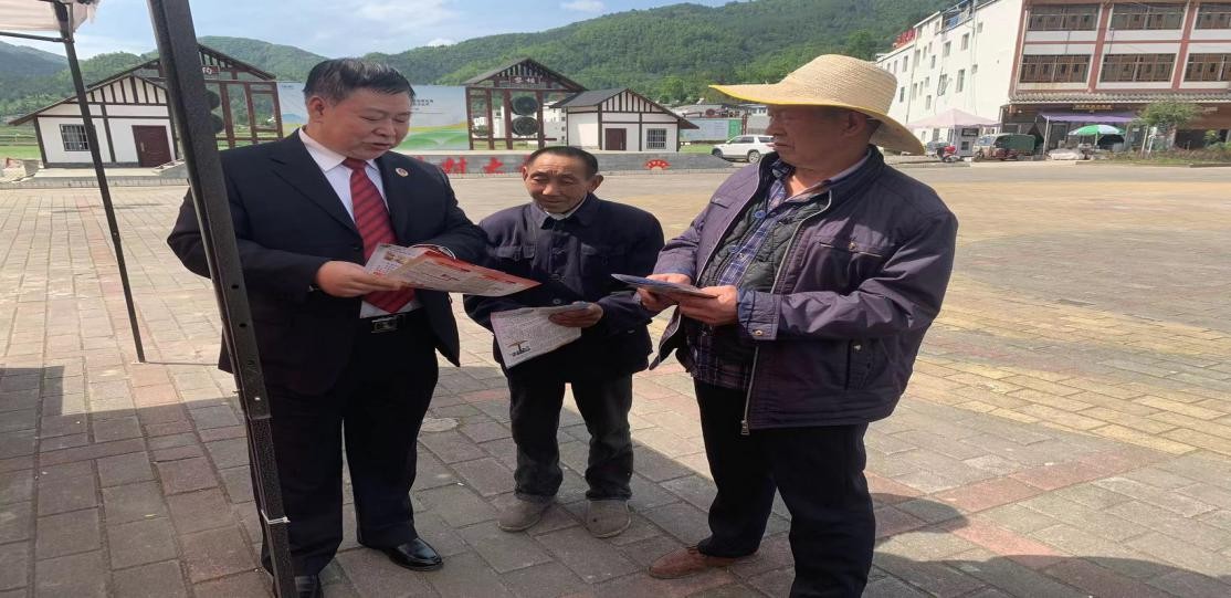 副县长开展社区矫正巡回检察工作,派驻检察室监督助力社区矫正