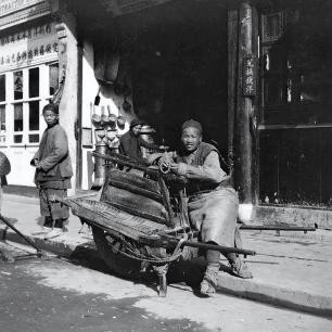 老照片还原日军暴行图片,侵华日军老相片曝光