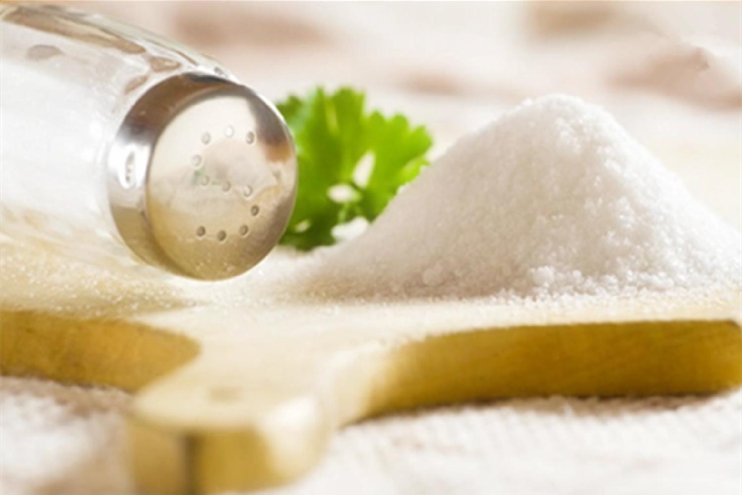 孩子多大开始吃盐和糖,孩子多大可以吃盐