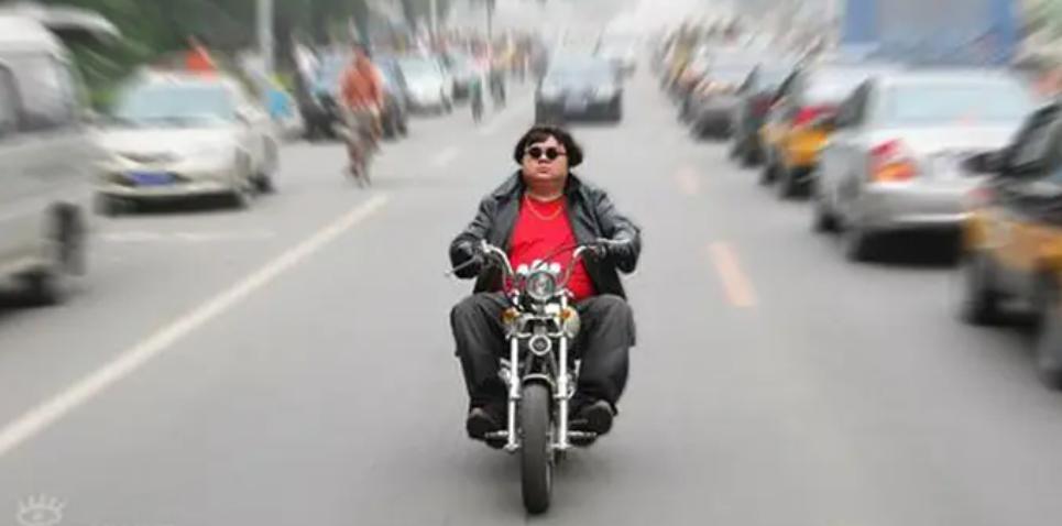 遭官媒痛批,但它从2.7升到9.3,成为国产神剧