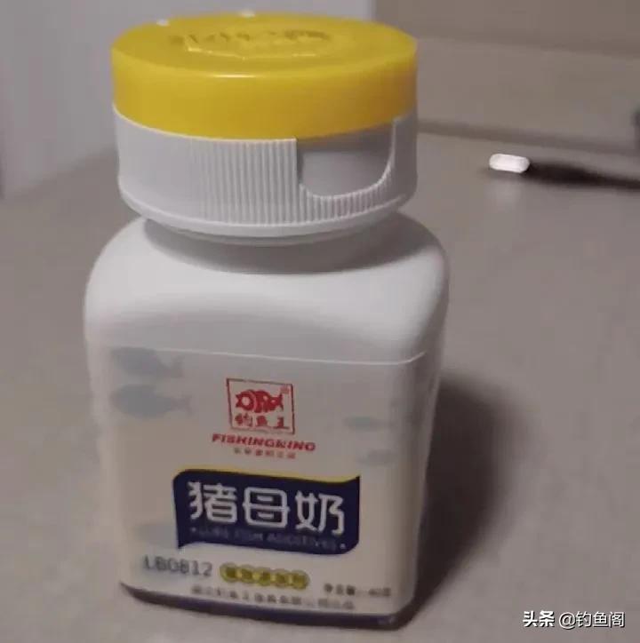 冬天黑坑鲫鱼散炮用什么添加剂,夏天黑坑鲫鱼用什么添加剂