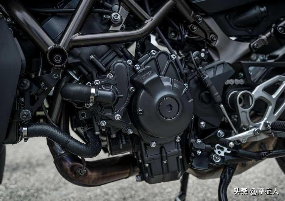 雅马哈niken和雅马哈mt09,雅马哈niken900gt自动挡