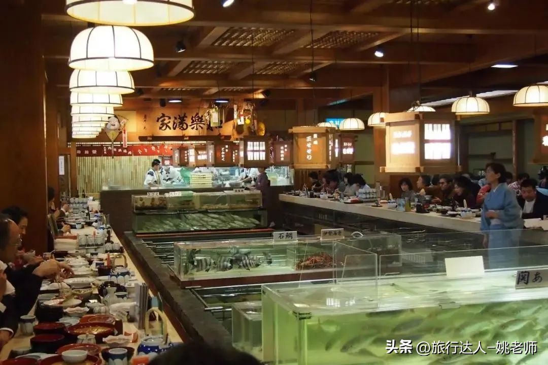 日本冰雪温泉之旅,迎着飞雪泡温泉日本冬季小众游