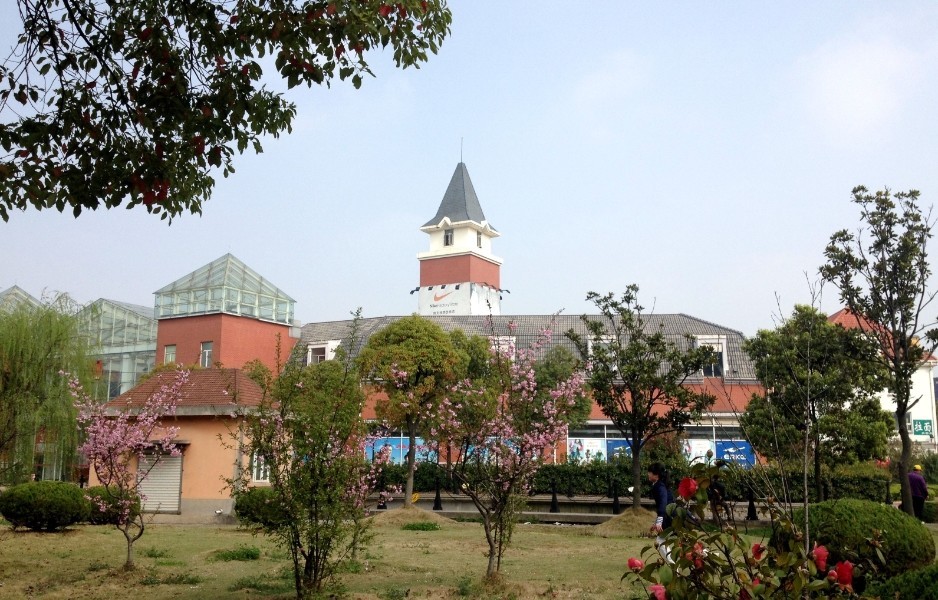 上海第一大人工湖在哪里,上海最值得打卡的公园