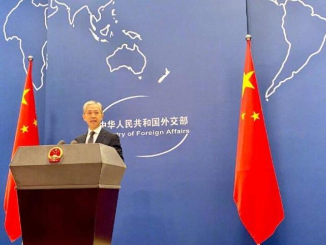 美航母进南海称遭中方模拟攻击,美航母气势汹汹闯入海峡