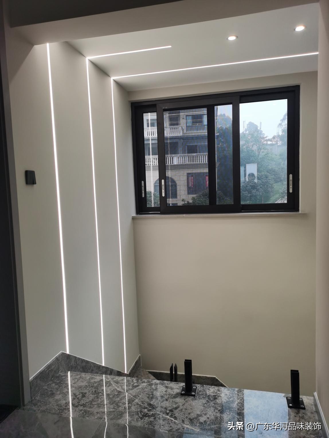 130平简约轻奢风高级蓝灰,黑白灰轻奢风格60-80平