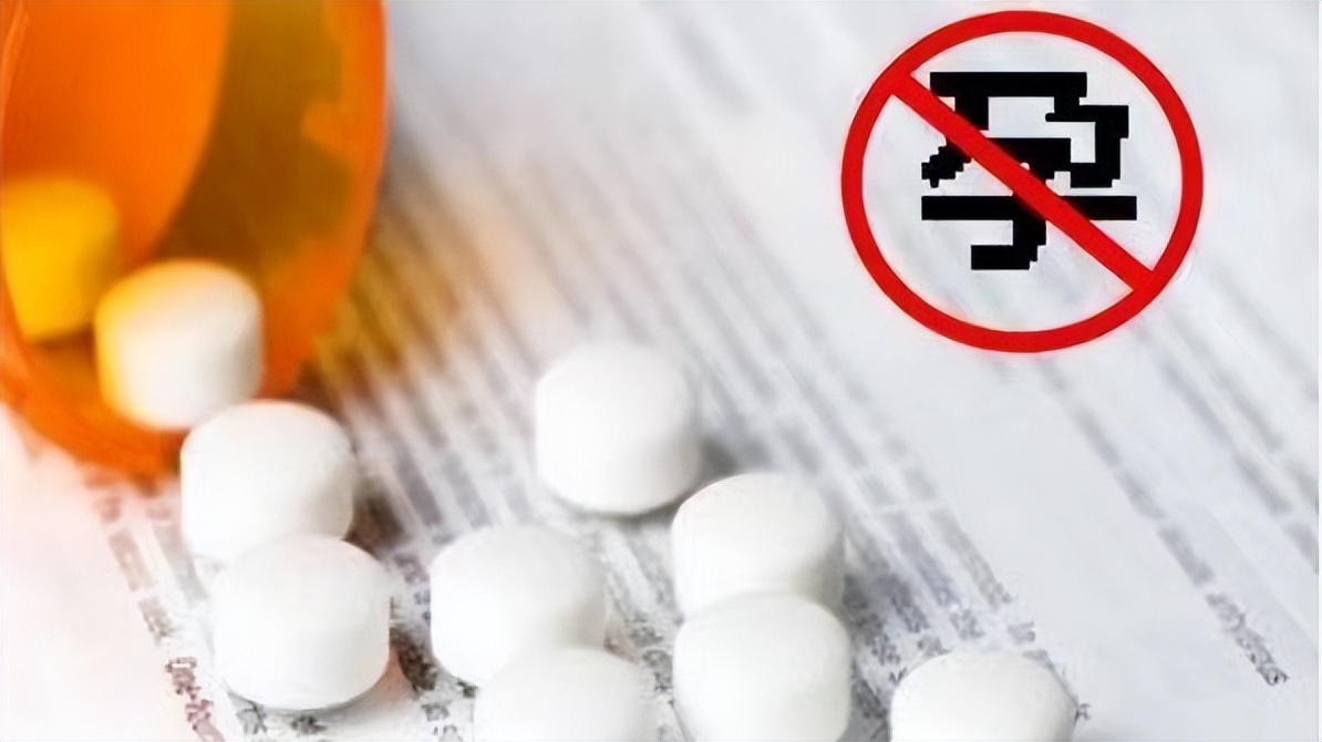 58岁女子小腹疼痛，按盆腔炎治疗半年无效，换家医院才发现误诊了