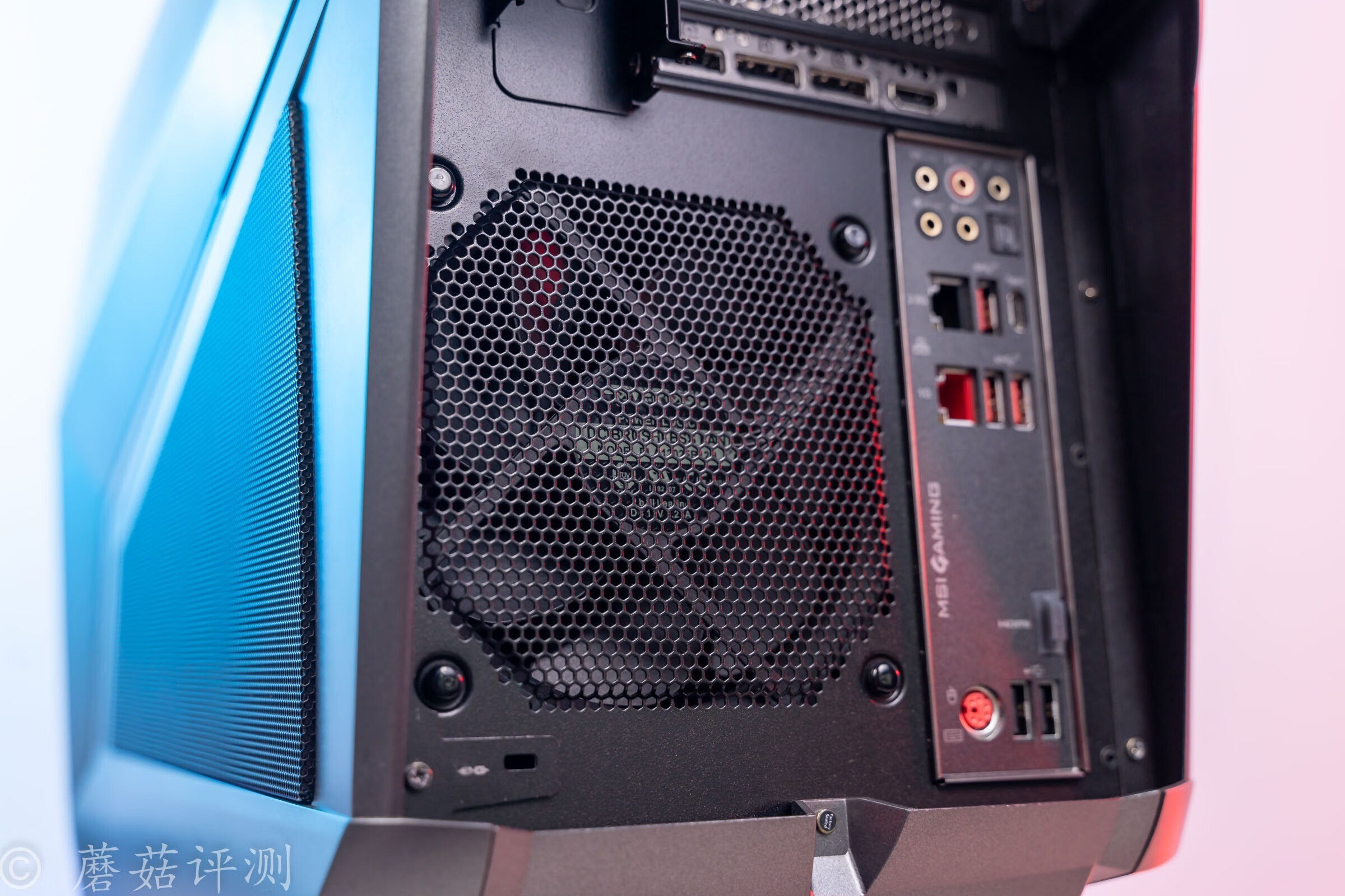 微星宙斯盾ti511代测评,微星宙斯盾ti5散热怎么样