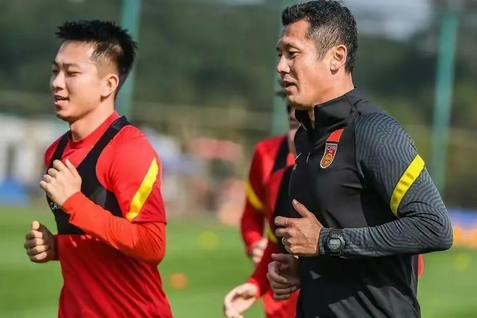 王钰栋打进4粒进球,王钰栋绝杀山东