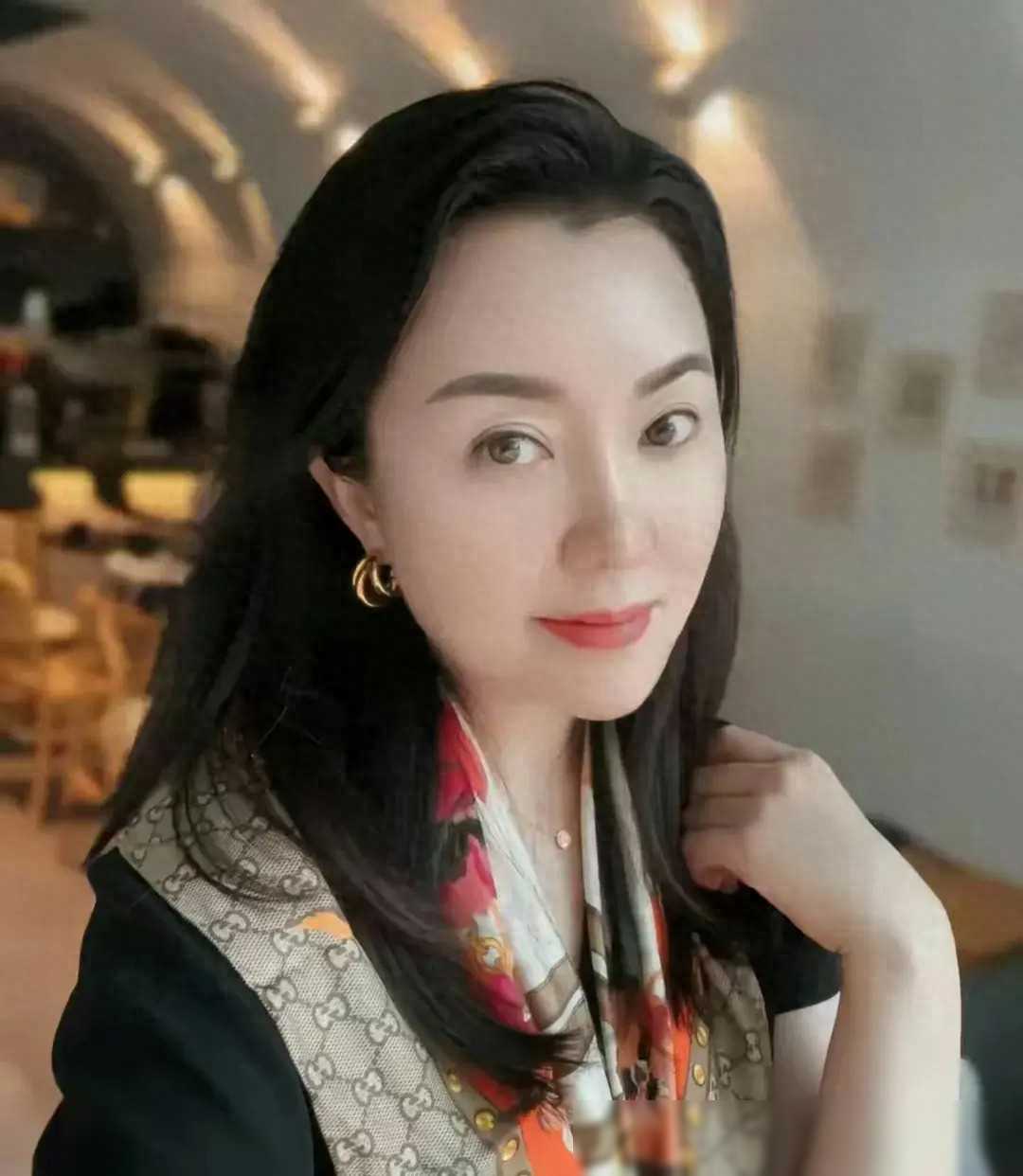 原来真的有人不忙也不会回复消息,真的有人会忙到一天不回微信