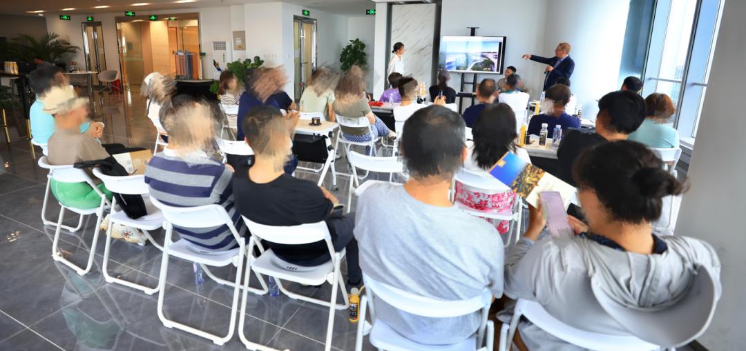 环球出国官网,环球出国新加坡