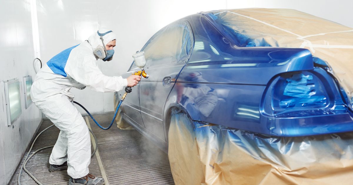 车漆在太阳下暴晒会脱落吗,车在太阳下暴晒会不会爆漆